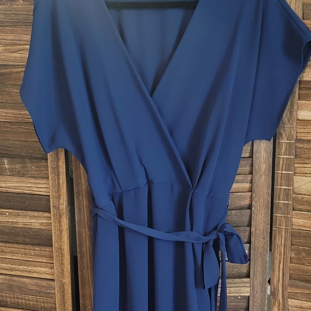 Large/Blue/v neck/dress